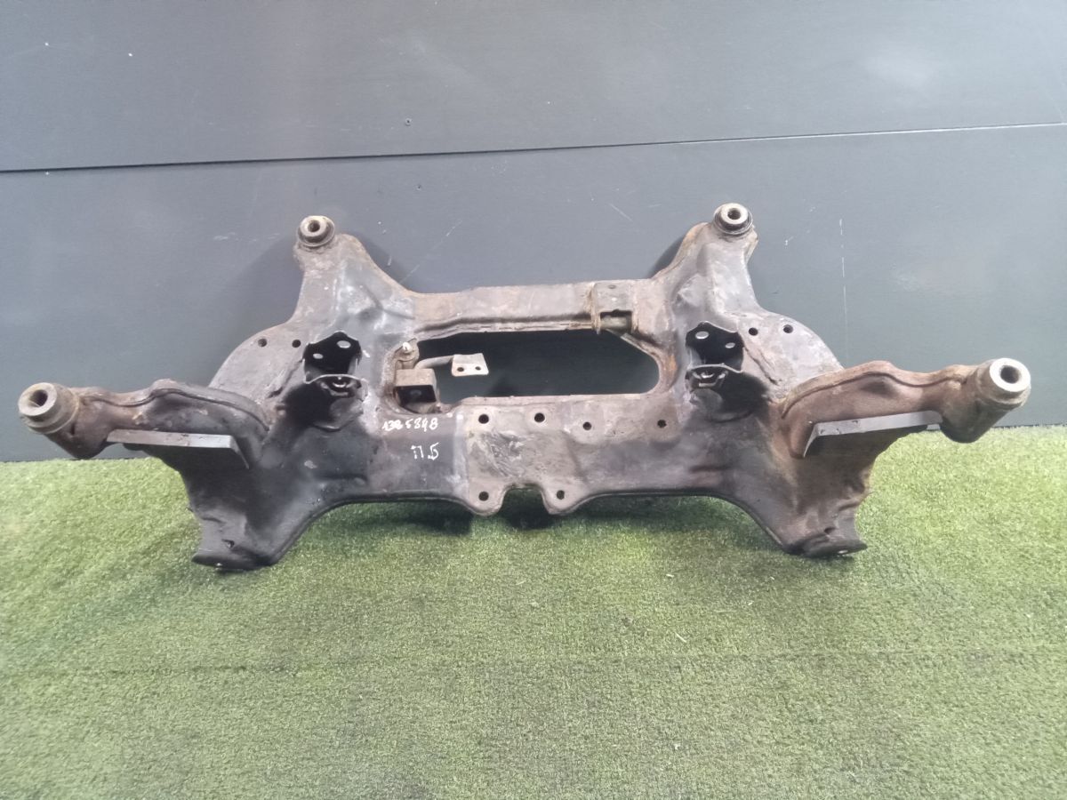 Передня балка передній підрамник 54400EQ500  Nissan X-Trail T30 (2001-2007) 544008H500