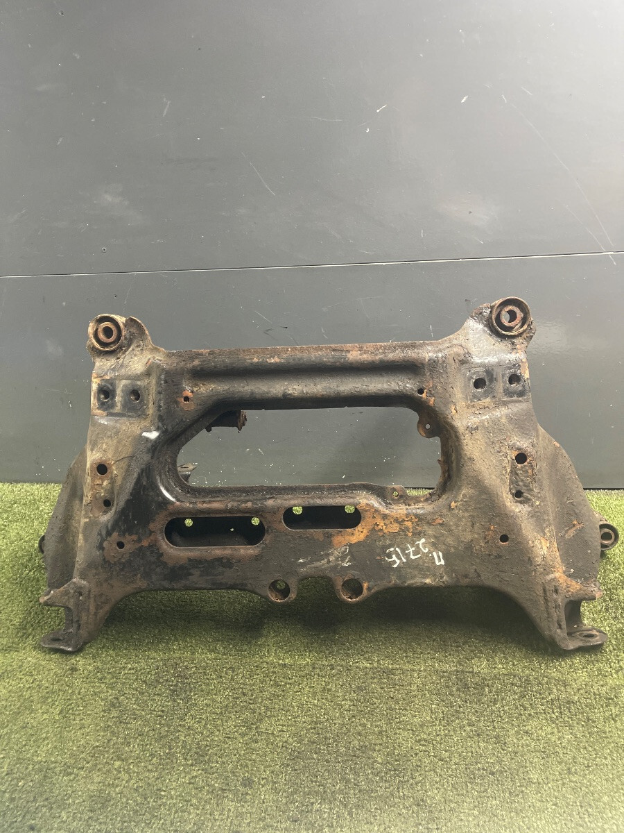 Підрамник передньої підвіски Nissan X-Trail T30 (2001-2007) 544008H500