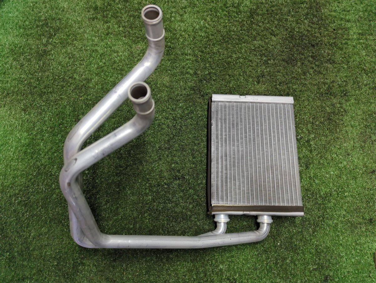 Радіатор пічки Nissan X-Trail T30 (2001-2007) 271408H910