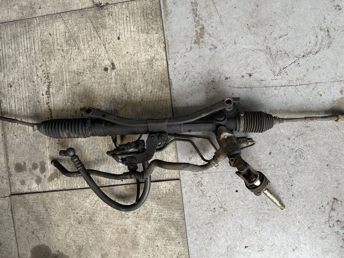 Рульова рейка Nissan X-Trail T30 (2001-2007) 490018H900