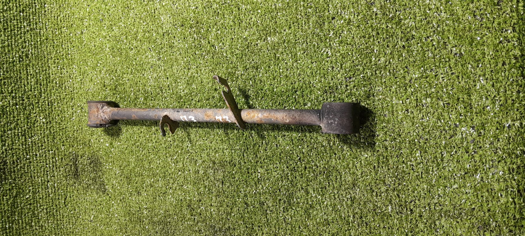 Тяга продольна задня прав Nissan X-Trail T30 (2001-2007) 551108H505