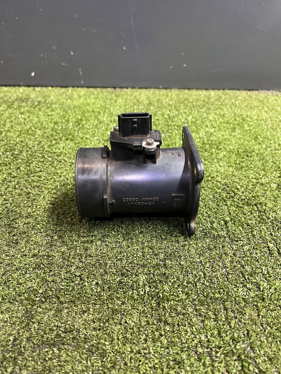 Витратомір датчик повтоку повітря Nissan X-Trail T30 (2001-2007) 22680AW400