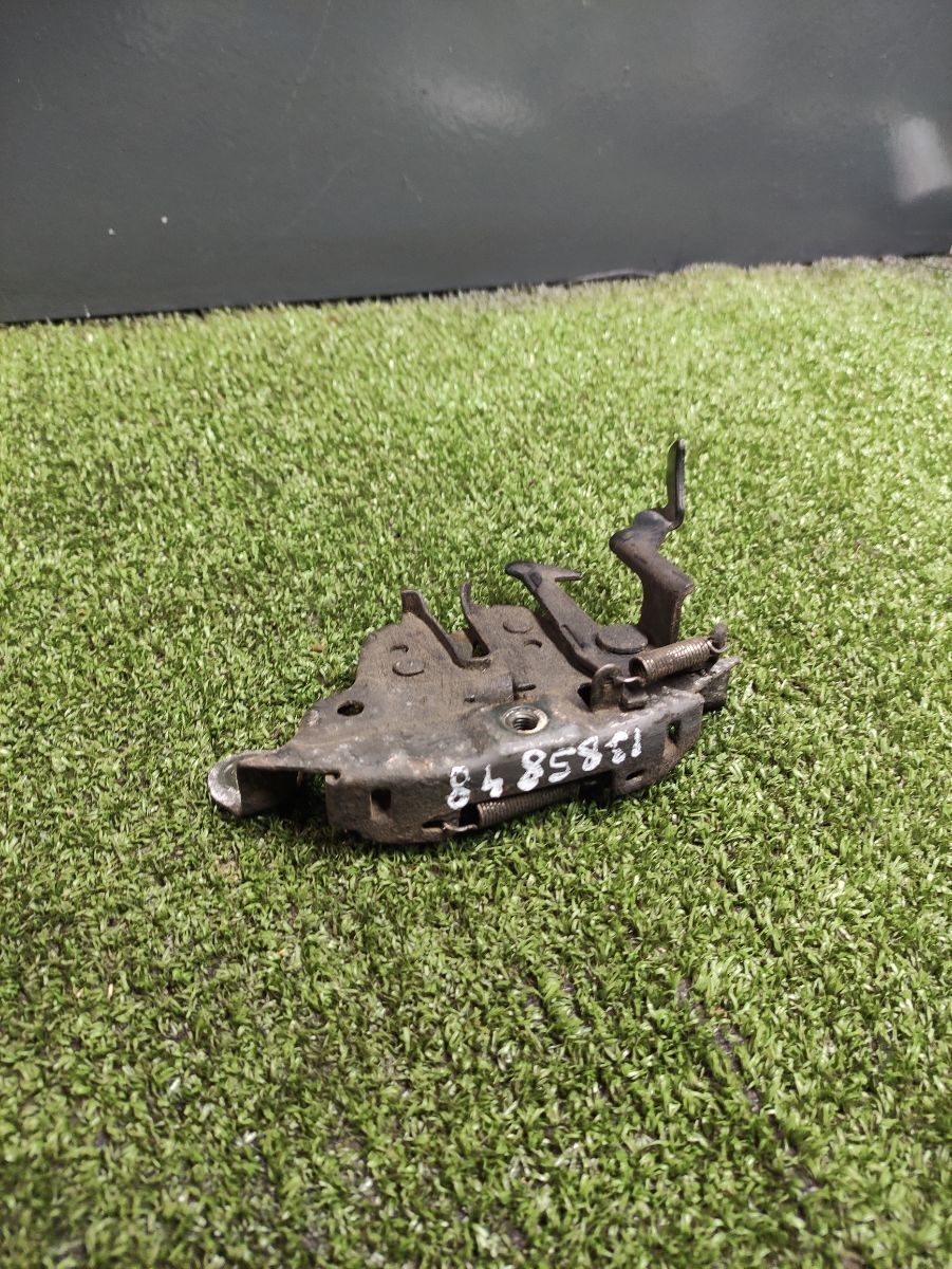 Замок капота Nissan X-Trail T30 (2001-2007) 656018H900