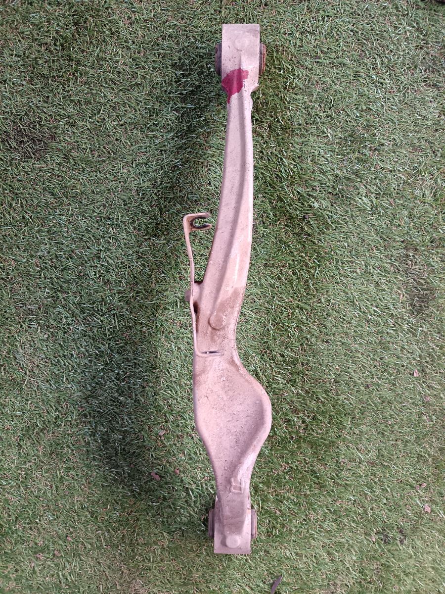 Важіль підвіски ЗП Nissan X-Trail T31 (2007-2013) 55120JD000