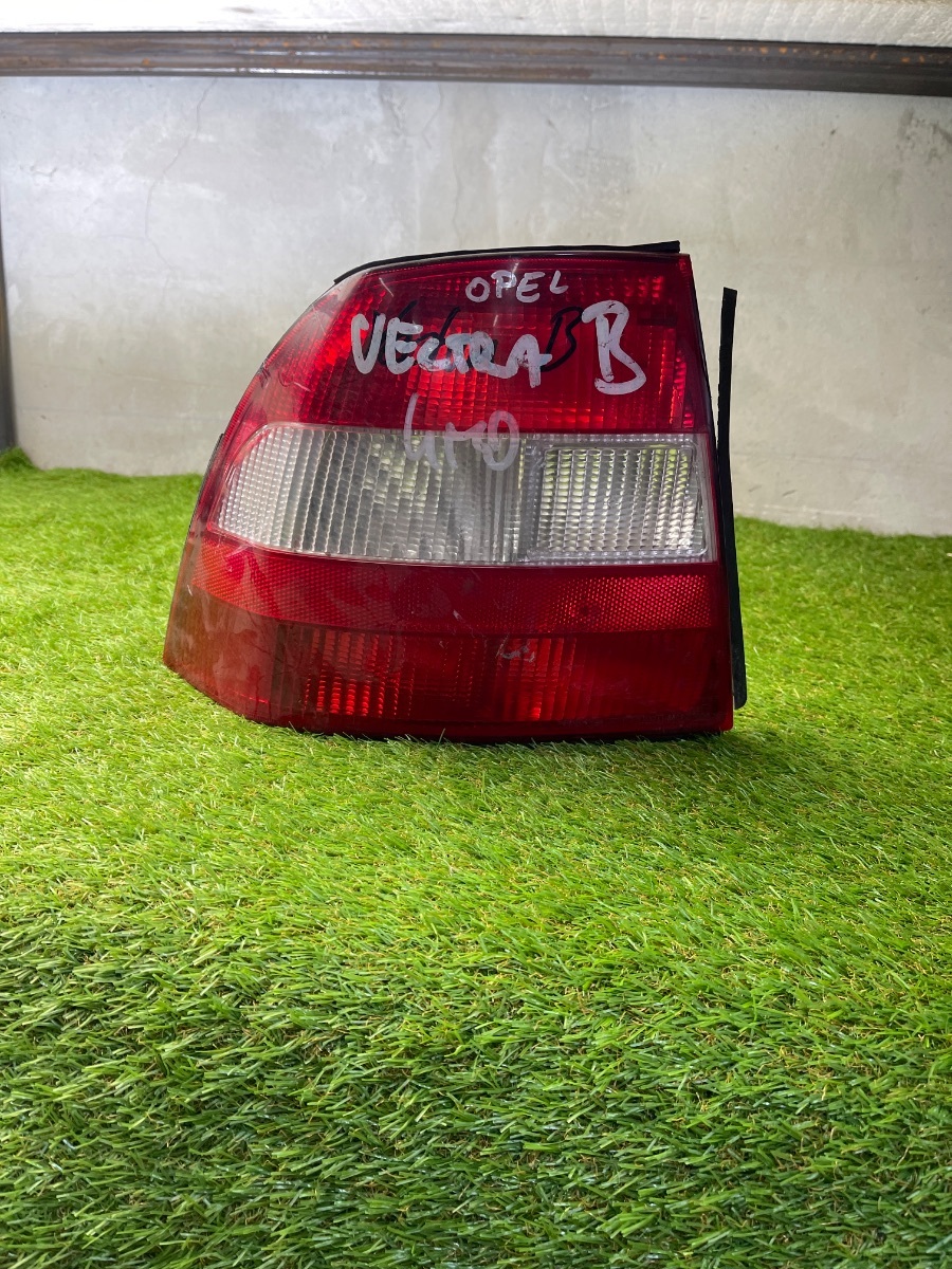 Стоп лівий Opel Vectra B (1995-2002) 90568047