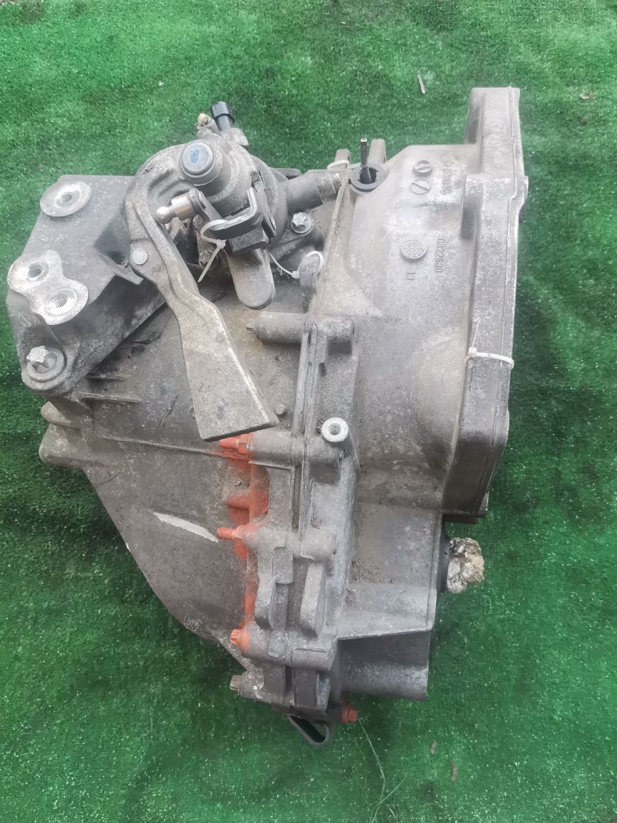 Механічна коробка передач МКПП Opel Vectra C (2002-2008) 55350375