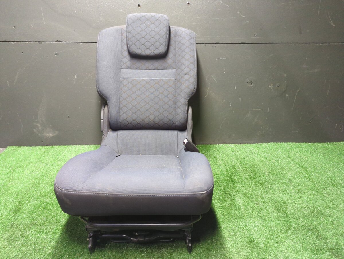 Заднє праве сидіння Renault Grand Scenic III (2016-2022)