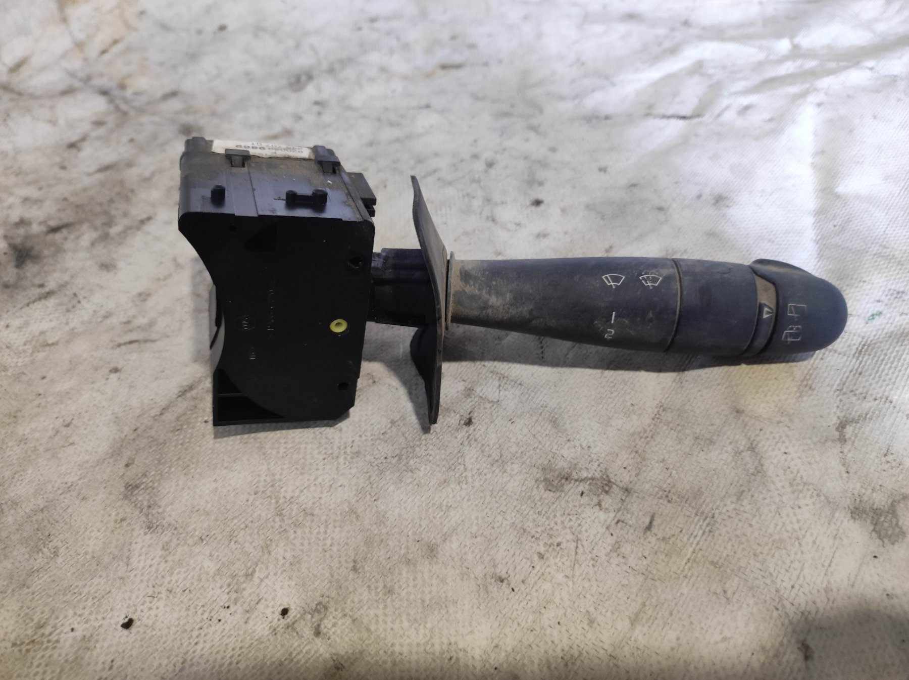 Підрульовуй перемикач Renault Kangoo I (1997-2009) 8200299869