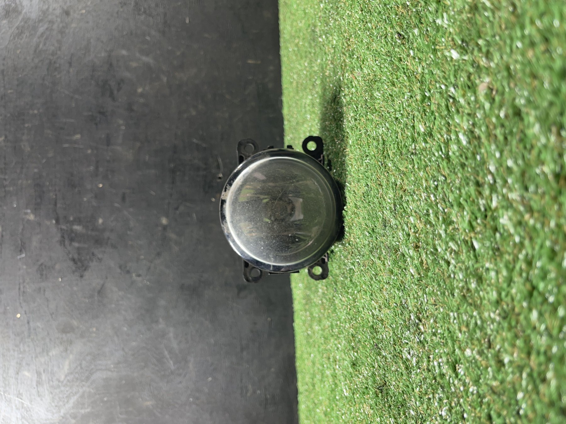 Протитуманка Renault Megane III (2008-2016) 8200074008