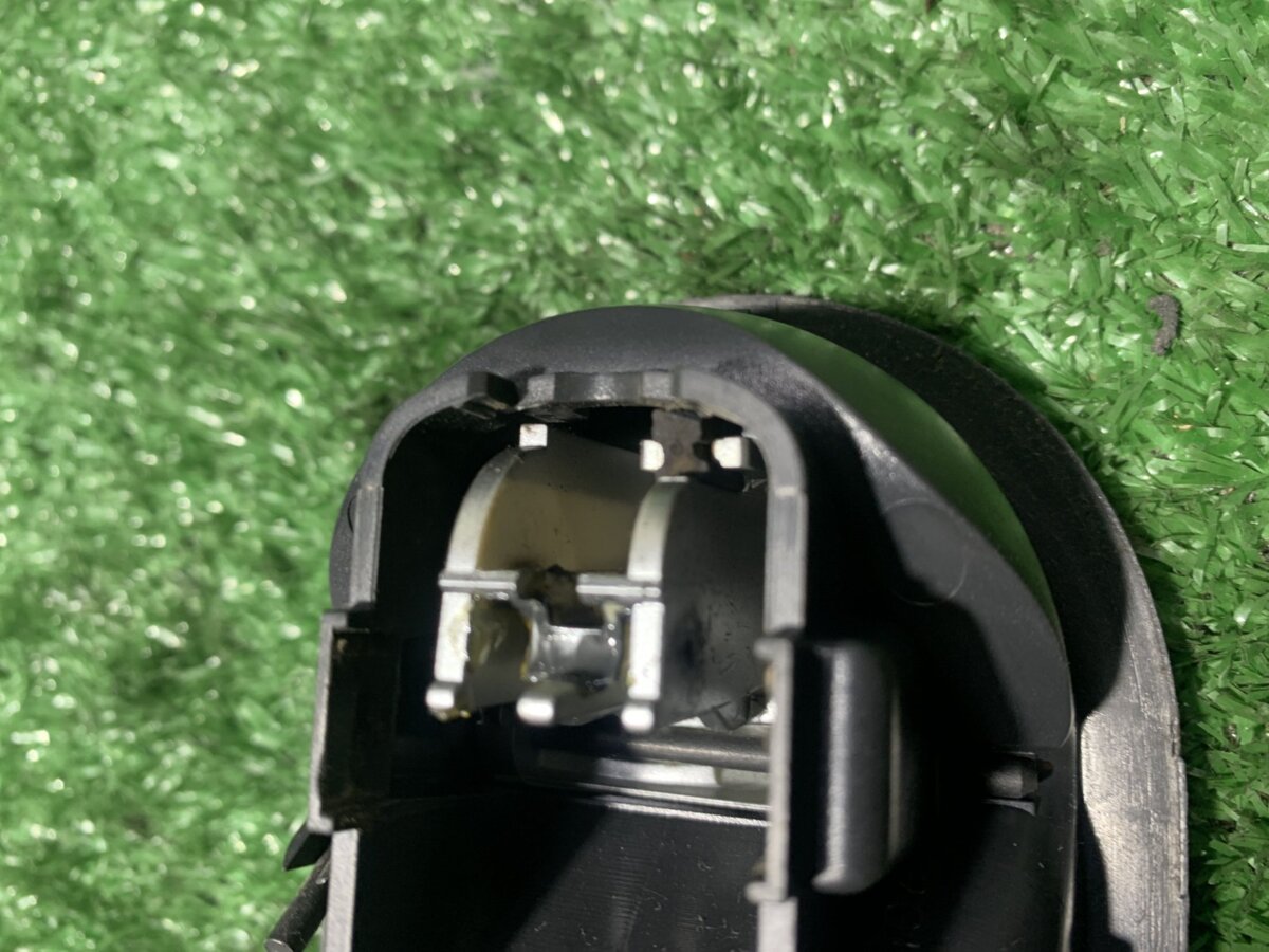 Ручка дверей передня ліва внутрішня Renault Scenic II (2003-2009) 5005400006