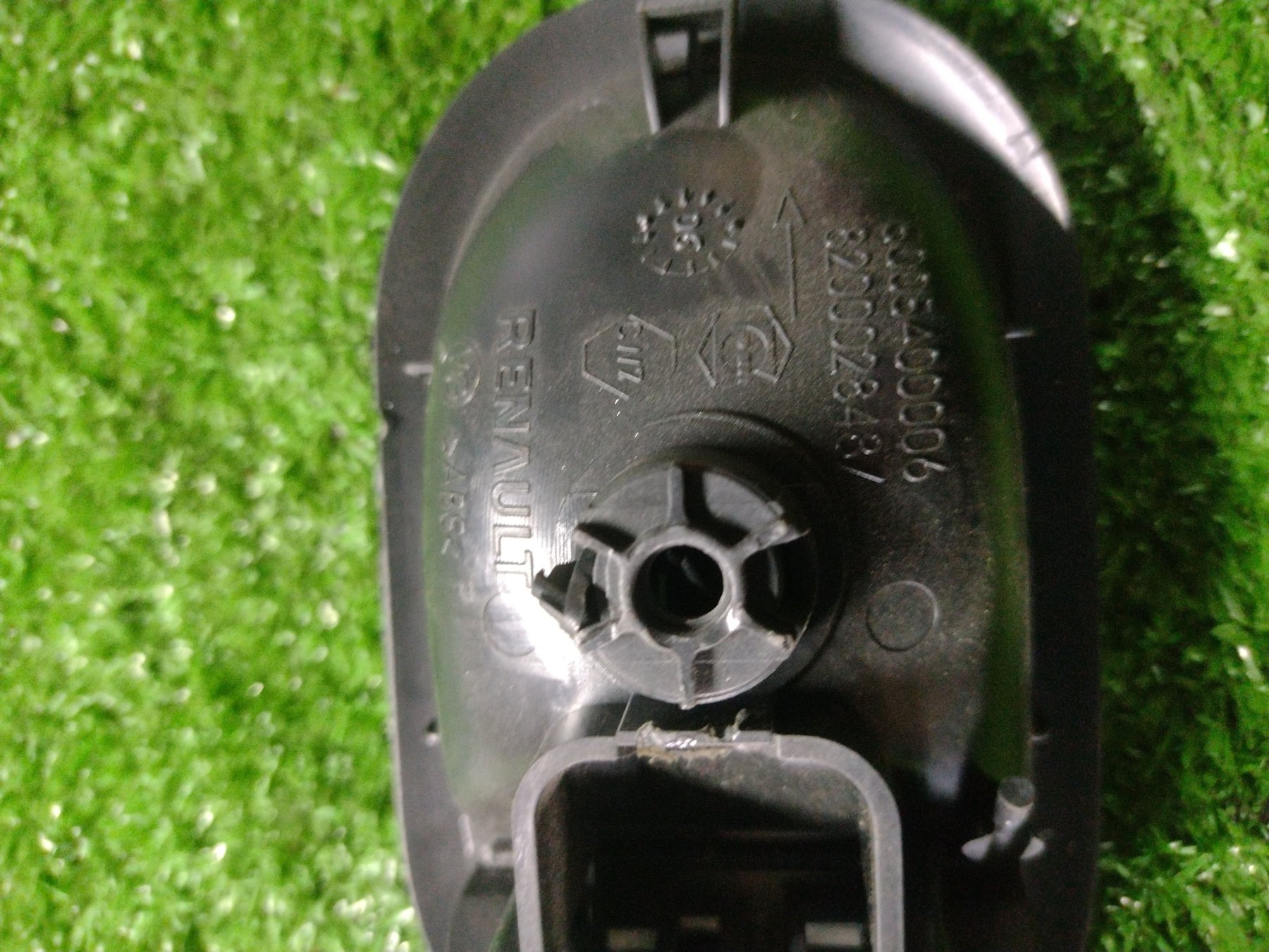 Ручка лівих передніх дверей Renault Scenic II (2003-2009) 8200028487