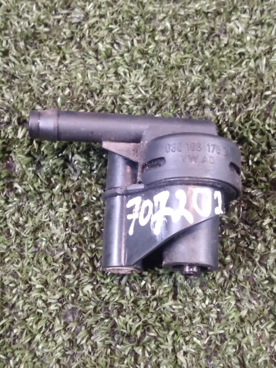 Клапан вентиляції картеру Skoda Fabia I (1999-2007) 036103175C