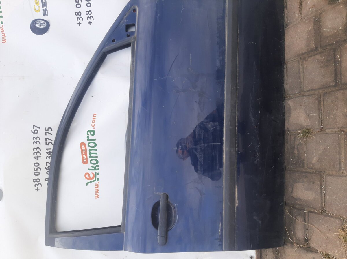 двері передня права Skoda Octavia II (2004-2013) 1U4831056