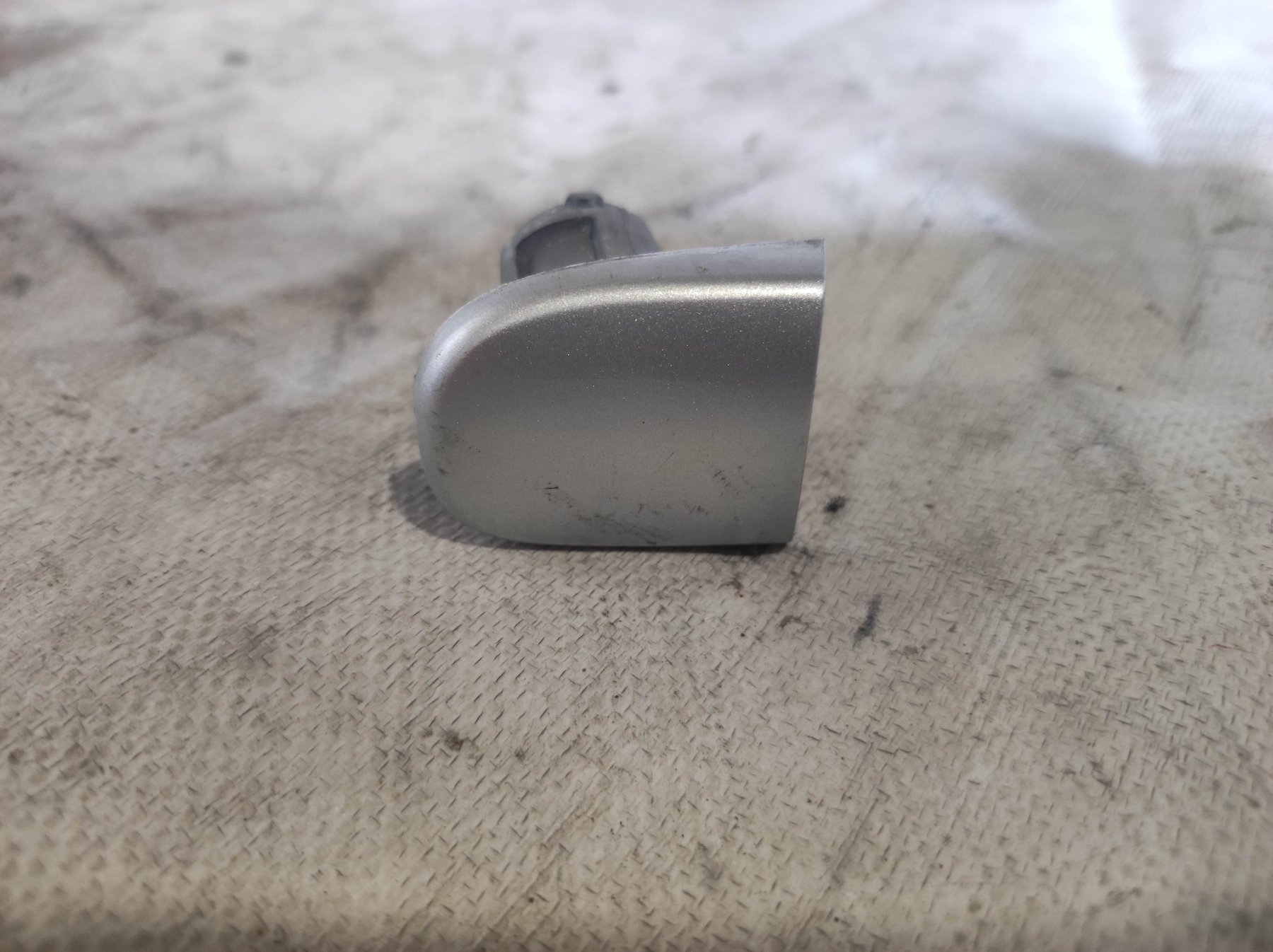 Крышка, ручка двери Skoda Octavia II (2004-2013) 3B4839879