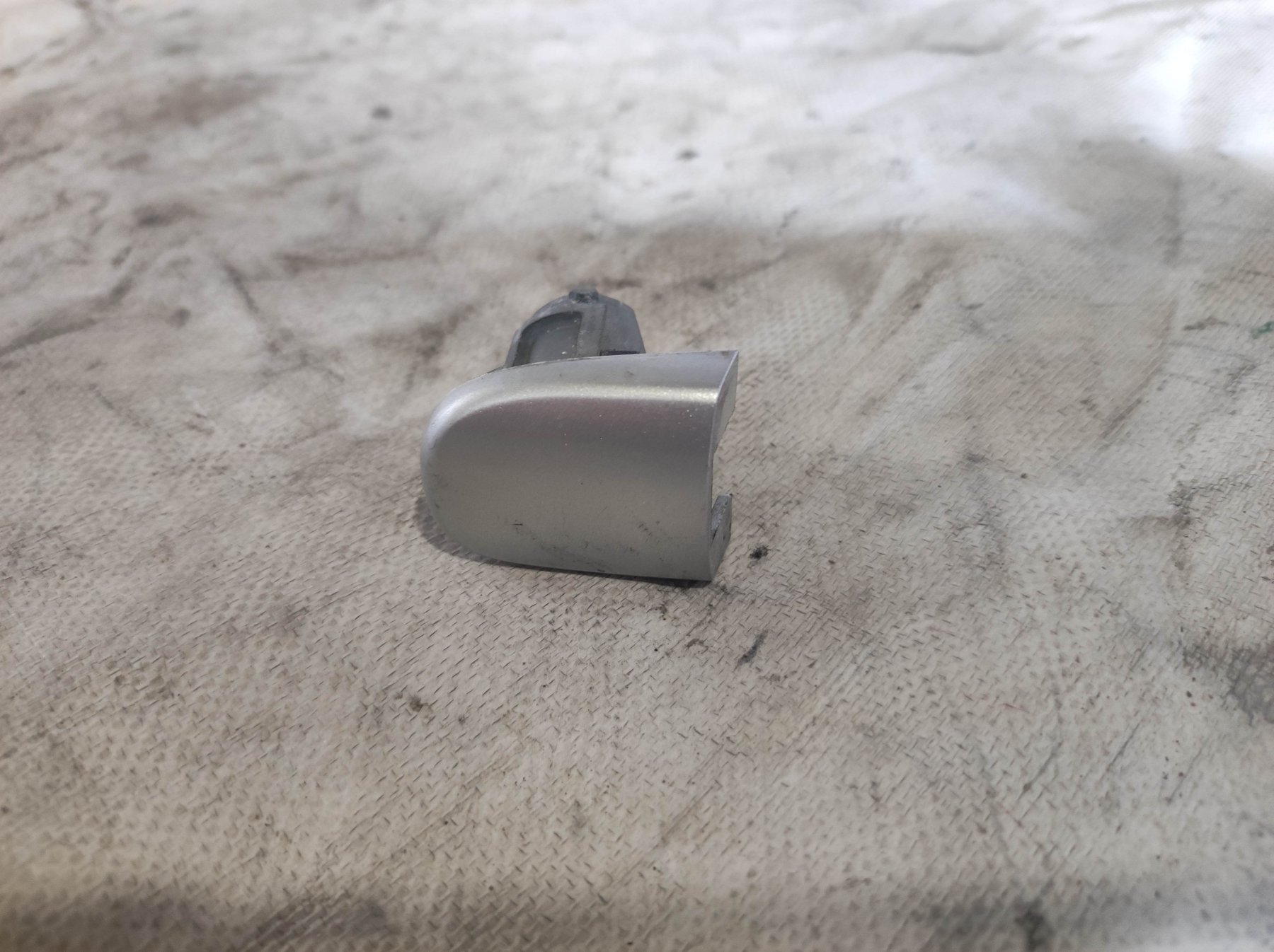 Крышка, ручка двери Skoda Octavia II (2004-2013) 3B4839879