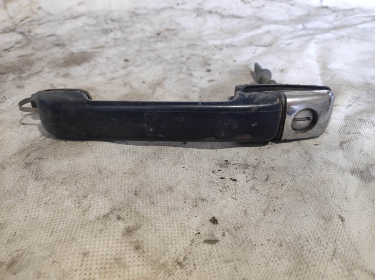 Ручка двери Volkswagen Golf III (1991-1999) 1H0837211