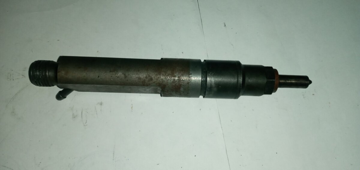 Форсунка/насос Volkswagen Golf IV (1997-2006) 028130202P