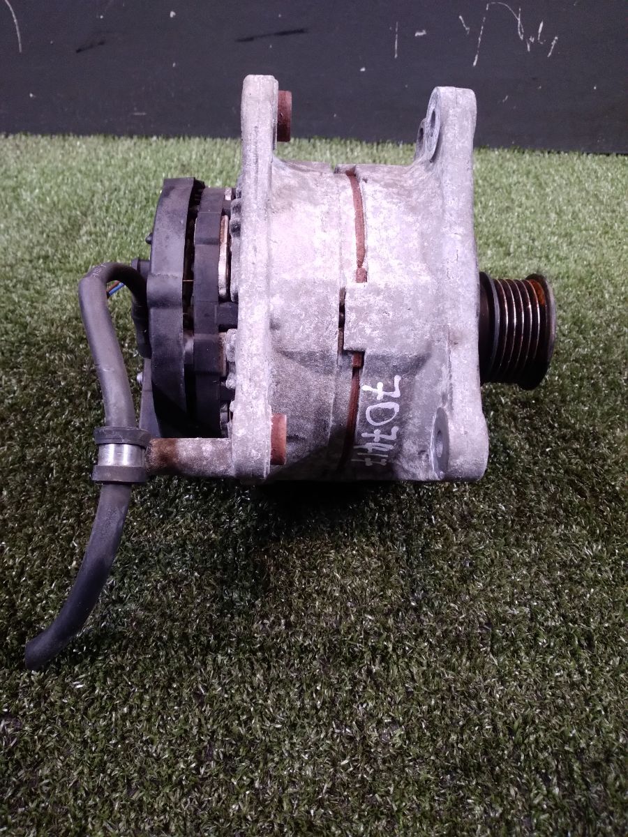 Генератор Volkswagen Golf IV (1997-2006) 037903025M