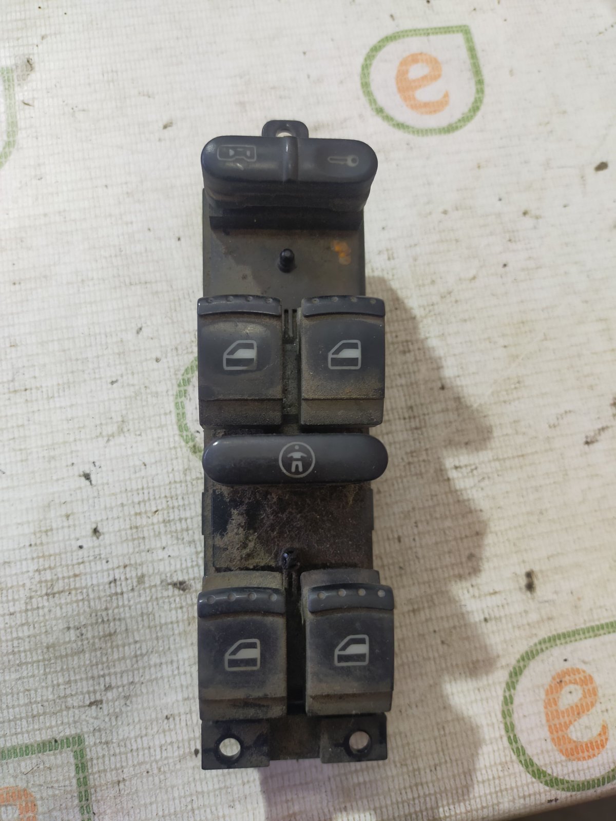 головний блок керування склопідіймачами Volkswagen Golf IV (1997-2006) 1J4959857