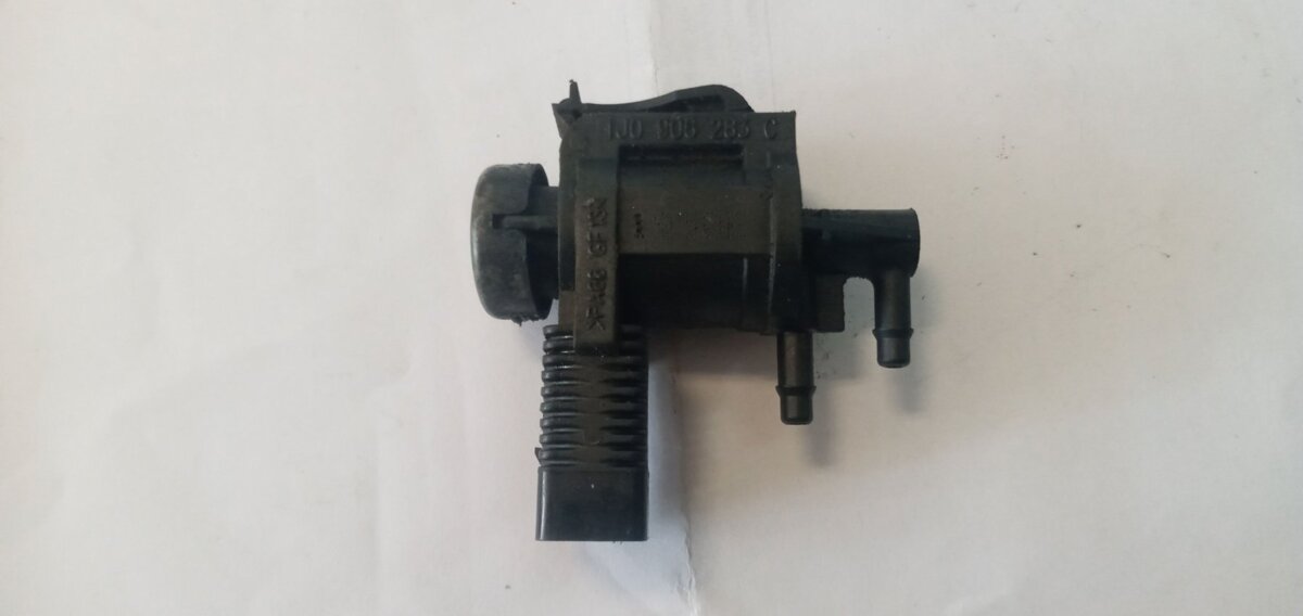 Клапан электромагнитный (вакуумный) Volkswagen Golf IV (1997-2006) 1J0906283C