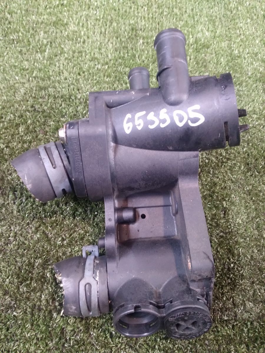 Корпус термостата Volkswagen Golf IV (1997-2006) 032121111