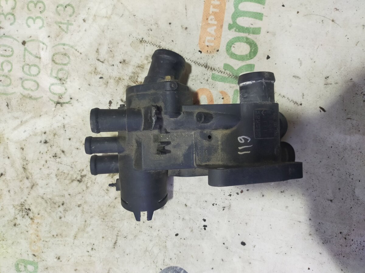 Корпус термостата Volkswagen Golf IV (1997-2006) 032121111
