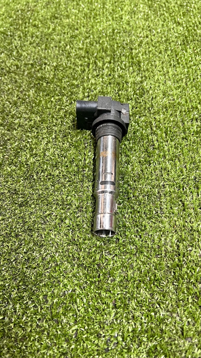 Котушка запалювання Volkswagen Golf IV (1997-2006) 036905715E