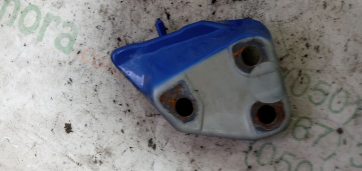 Кронштейн поперечины рулевой колонки левыйi Volkswagen Golf IV (1997-2006) 1J0419255B