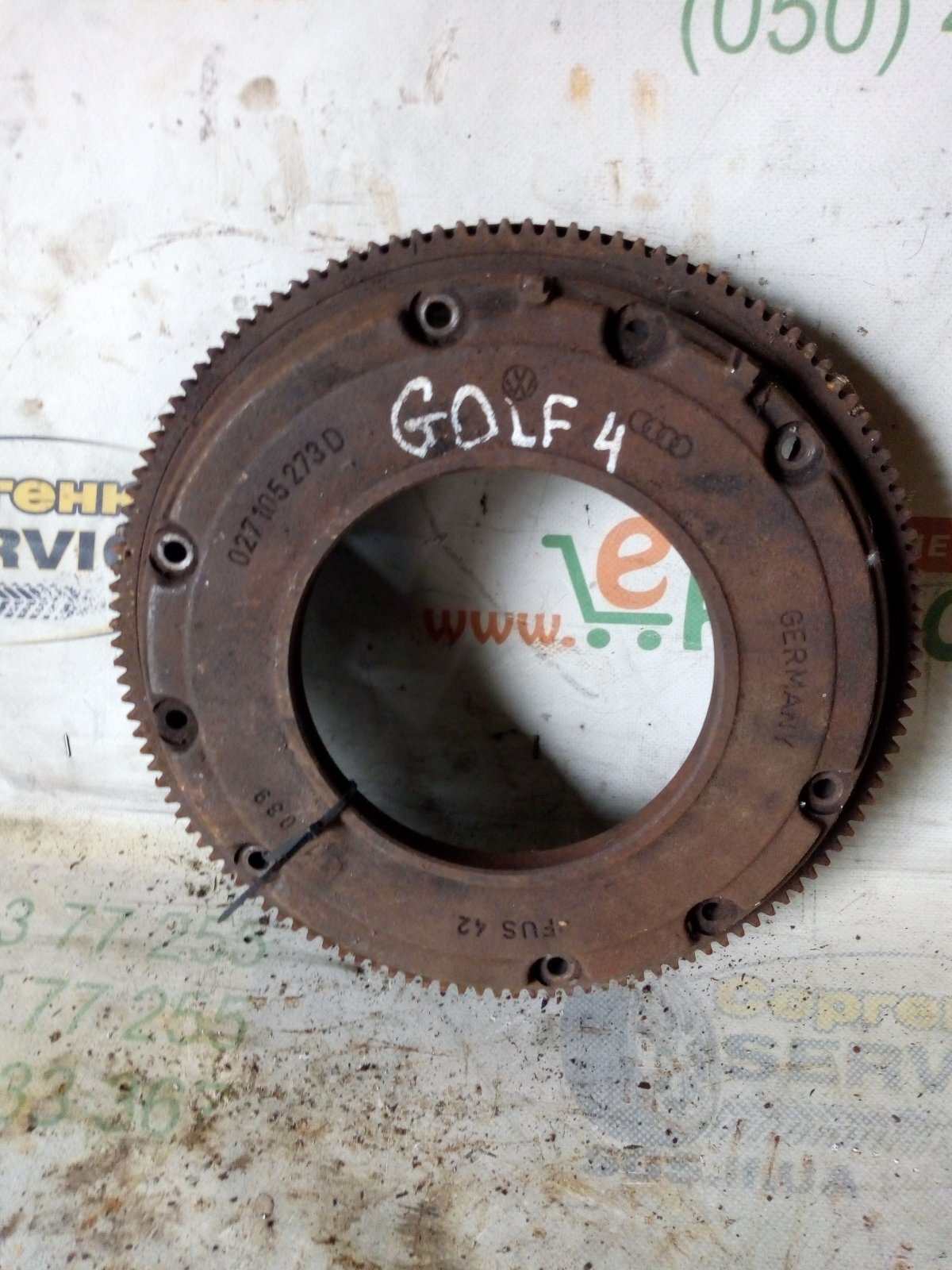 Маховик двигателя Volkswagen Golf IV (1997-2006) 027105273D