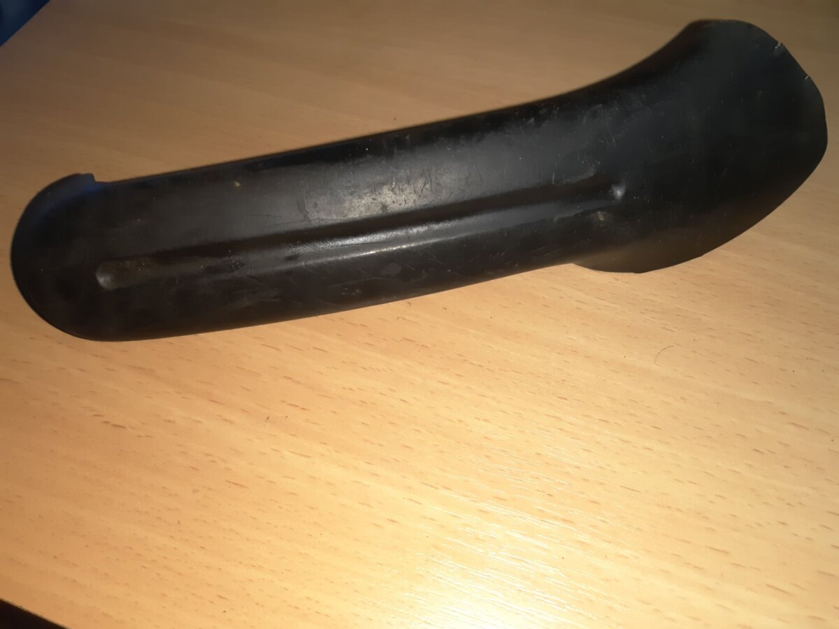 Накладка ручки передніх правих дверей vw golf iv Volkswagen Golf IV (1997-2006) 1J0867172A