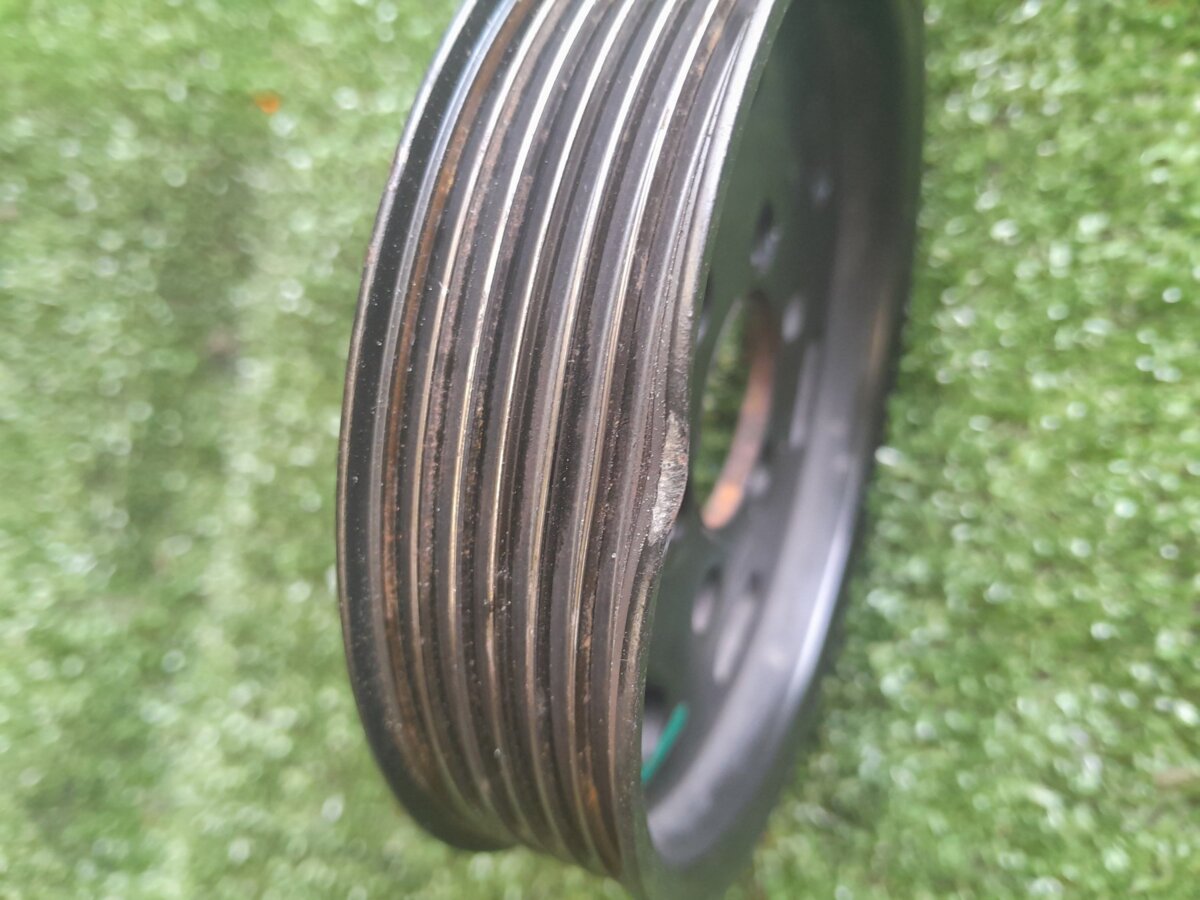 Шків насоса ГУР Volkswagen Golf IV (1997-2006) 038145255A