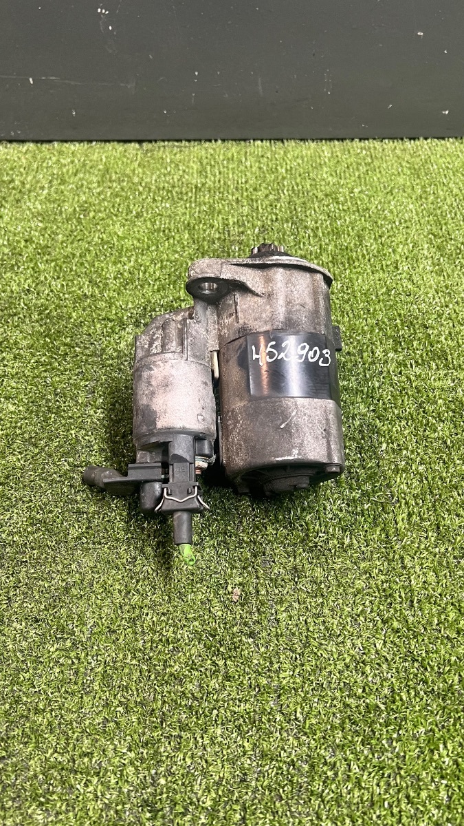 Стартер Volkswagen Golf IV (1997-2006) 020911023S