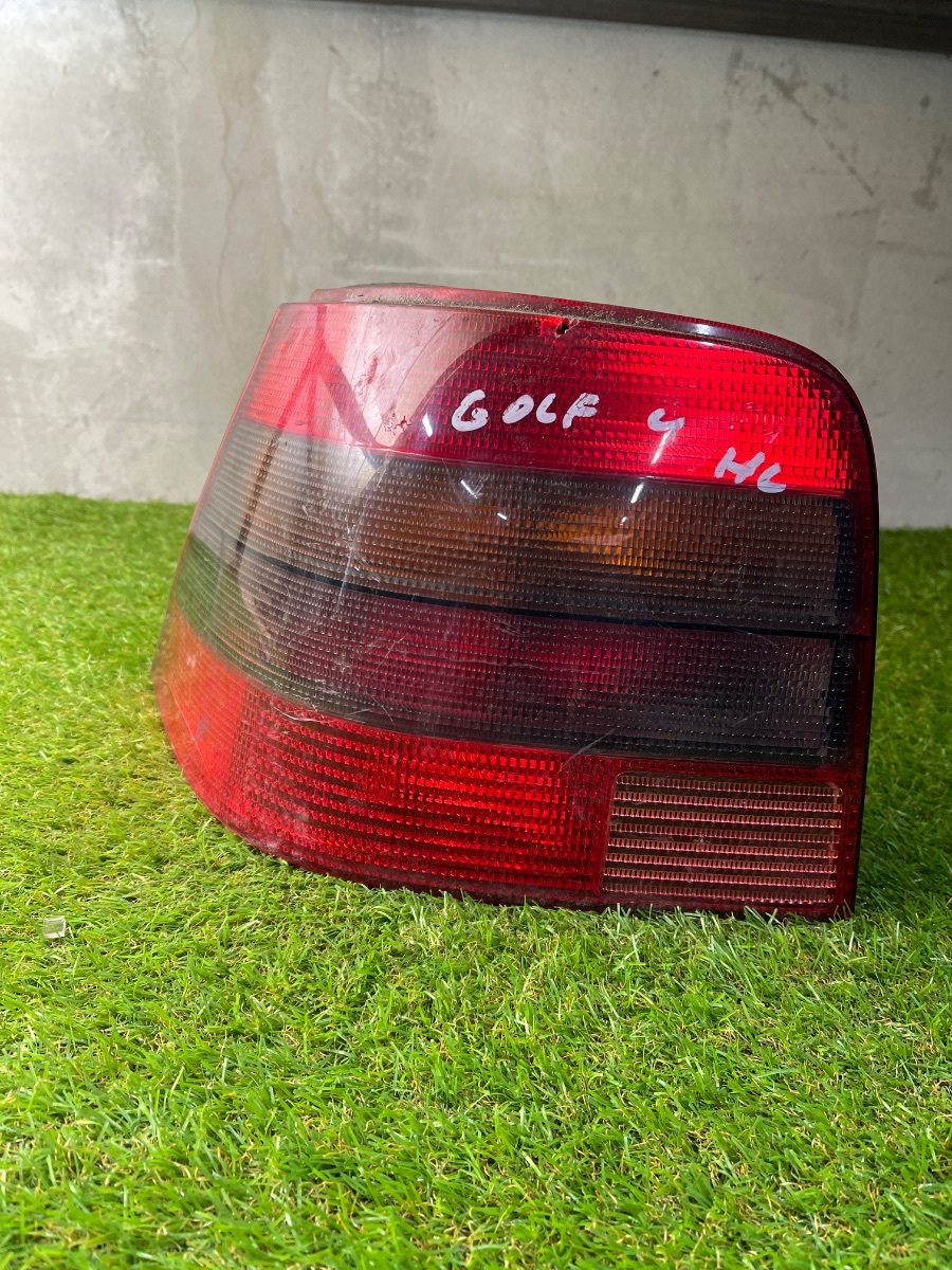 Стоп лівий Volkswagen Golf IV (1997-2006) 1J6945096Q