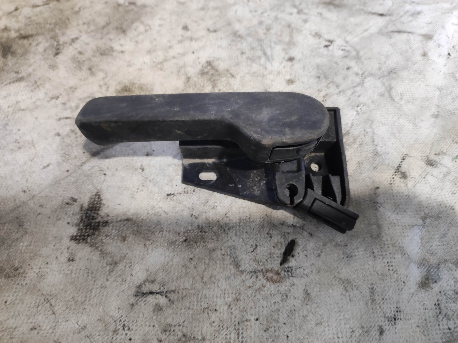 Volkswagen Golf IV (1997-2006) 1J1823533C