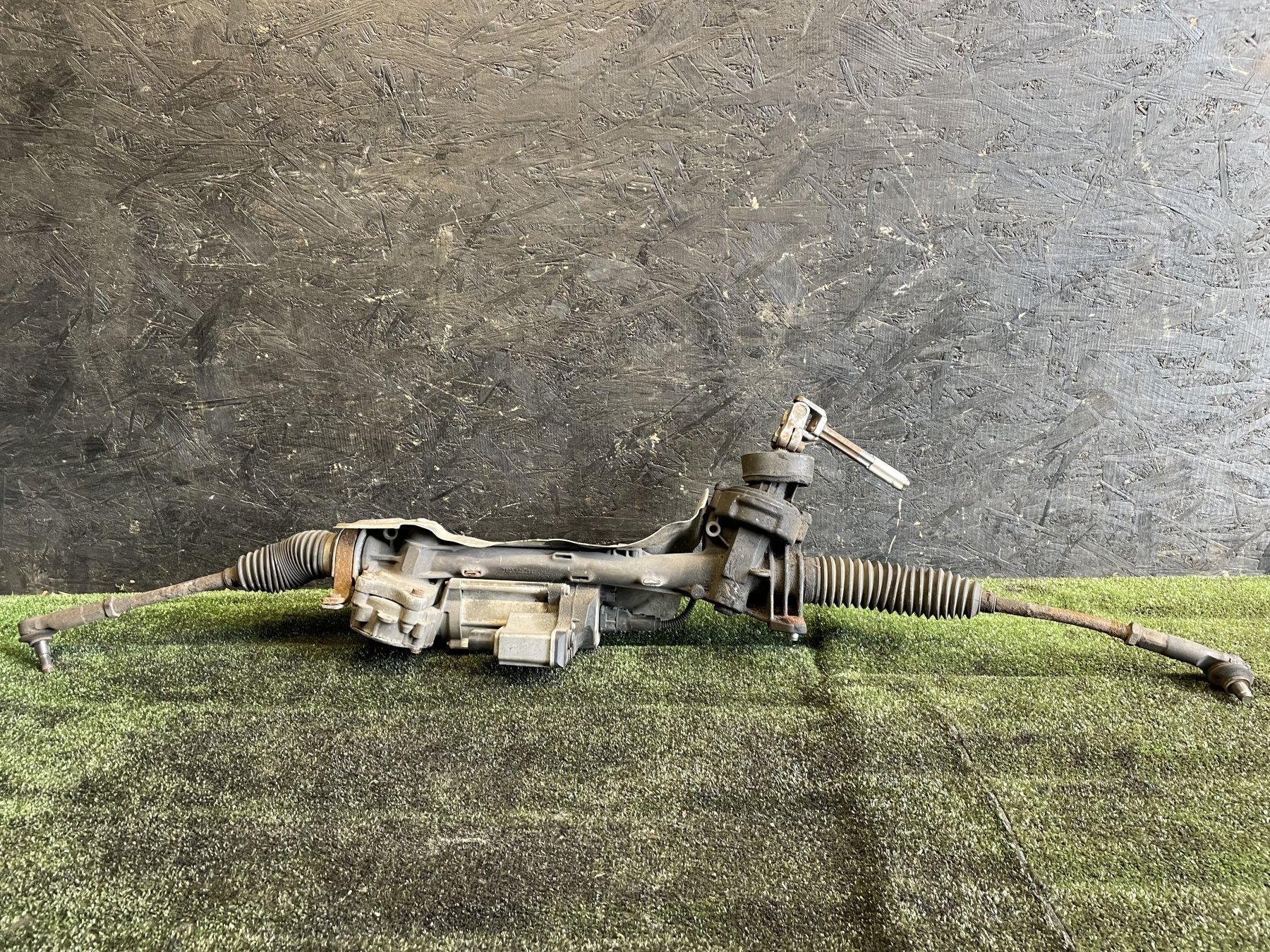 Рейка дефект Volkswagen Golf V (2003-2009) 1K1909144M