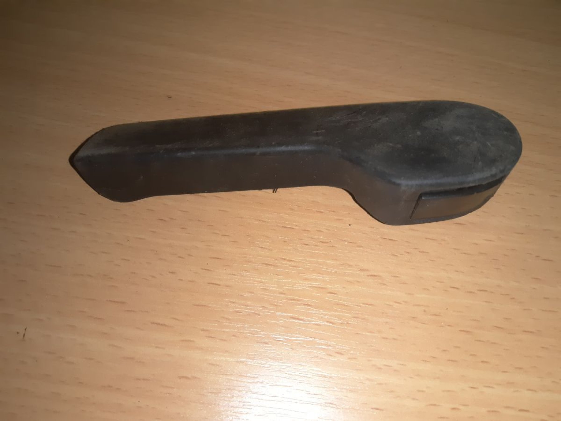 Volkswagen Golf V (2003-2009) 1J1823533C