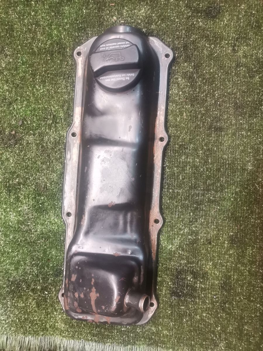 Клапана кришка Volkswagen Passat B3 (1988-1993) 026103469E