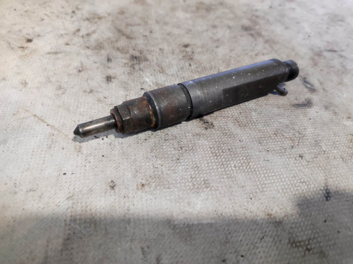 форсунка дизельна 1.9tdi 1Z\AHU\ALH Volkswagen Passat B5 (1996-2005) 028130201G