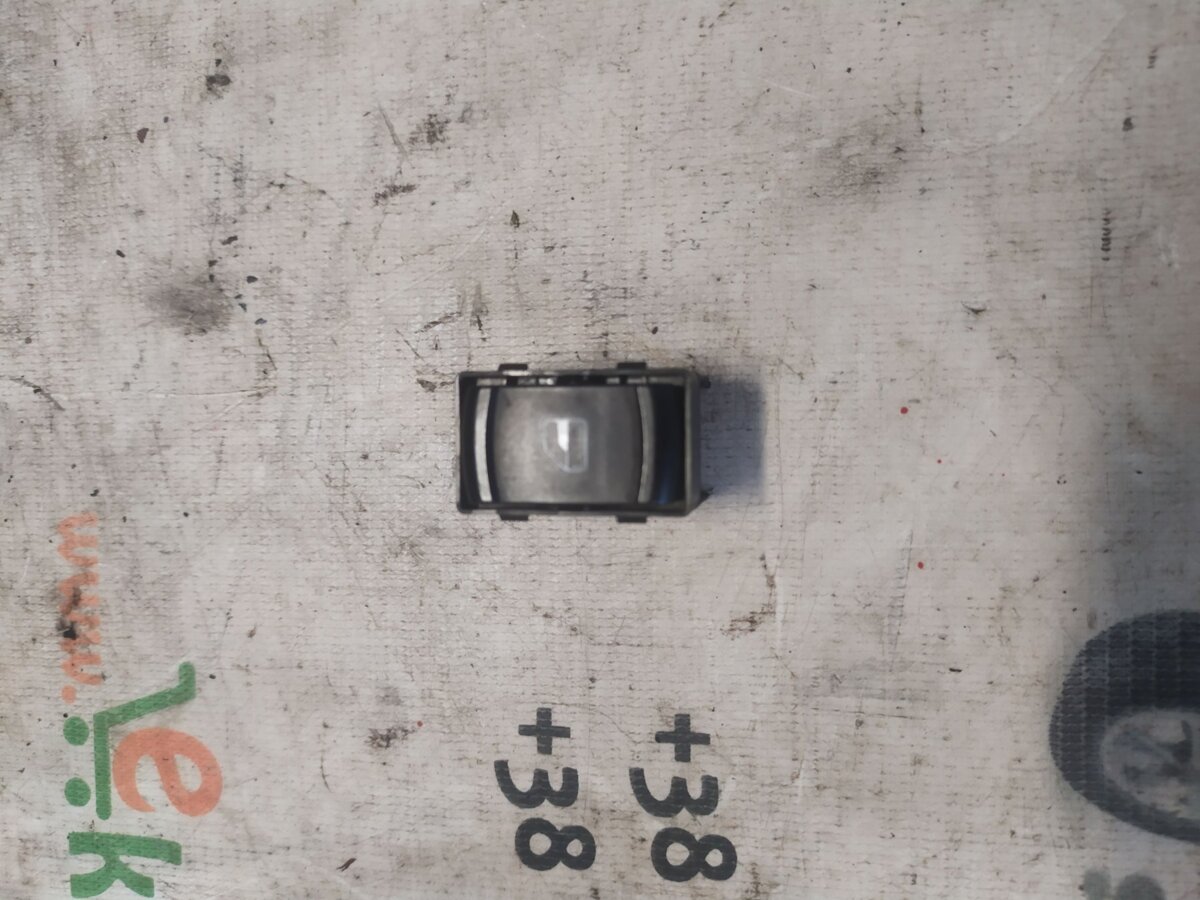 Кнопка склопідйомника Volkswagen Passat B5 (1996-2005) 1J0959855