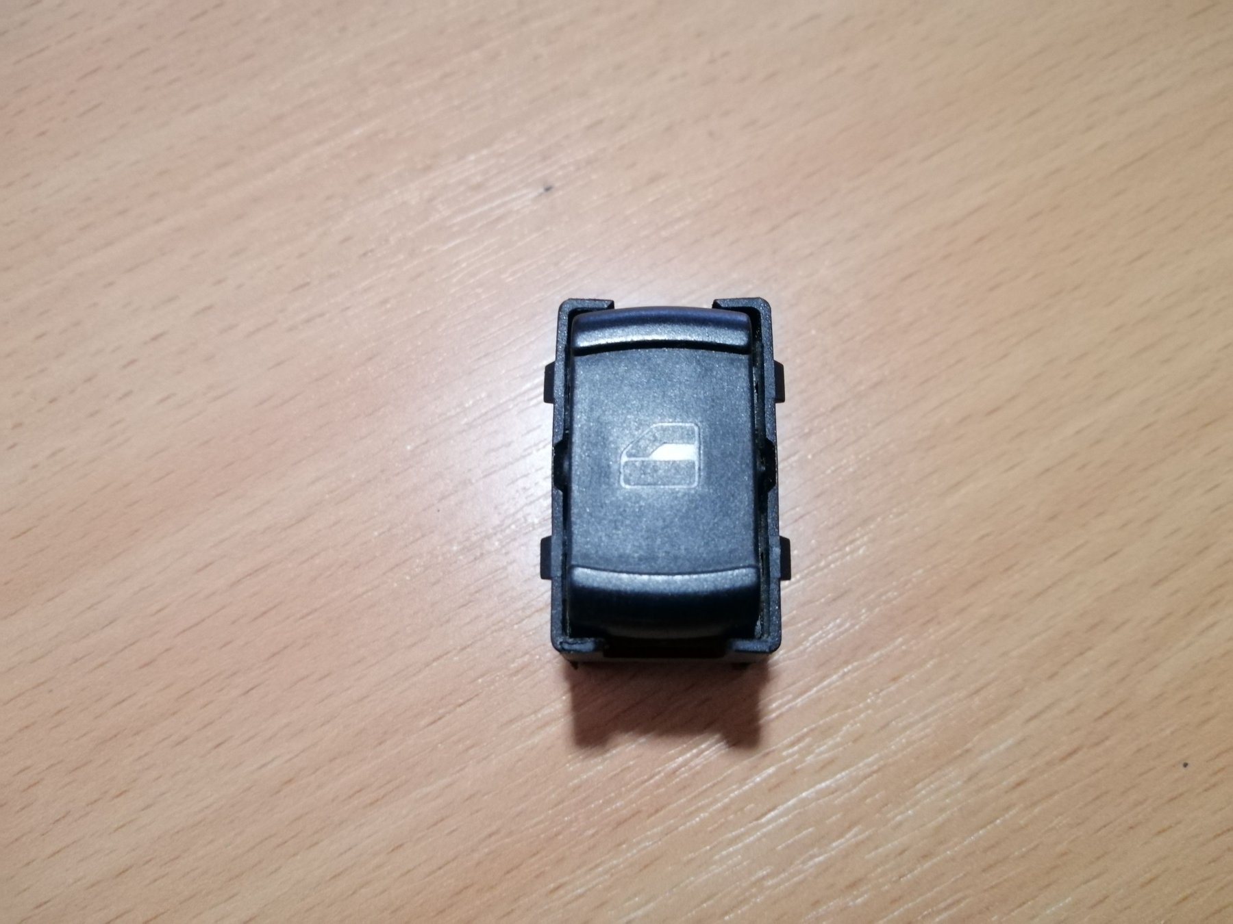 Кнопка склопідйомника Volkswagen Passat B5 (1996-2005) 3B0959855B