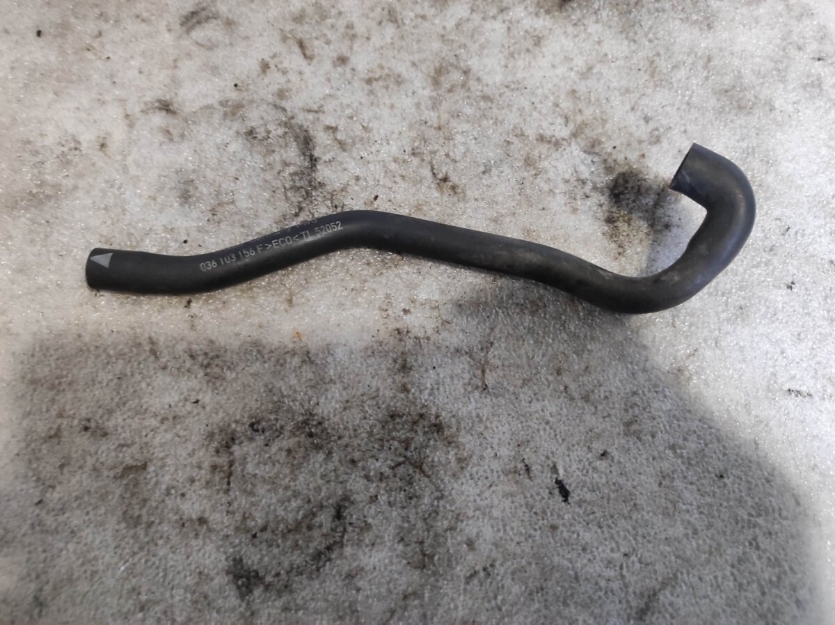 датчик газів картера; клапан pcv (вентиляції картерних газів; Клапан PCV вентиляції картера) Volkswagen Polo IV (2002-2009) 036103156F