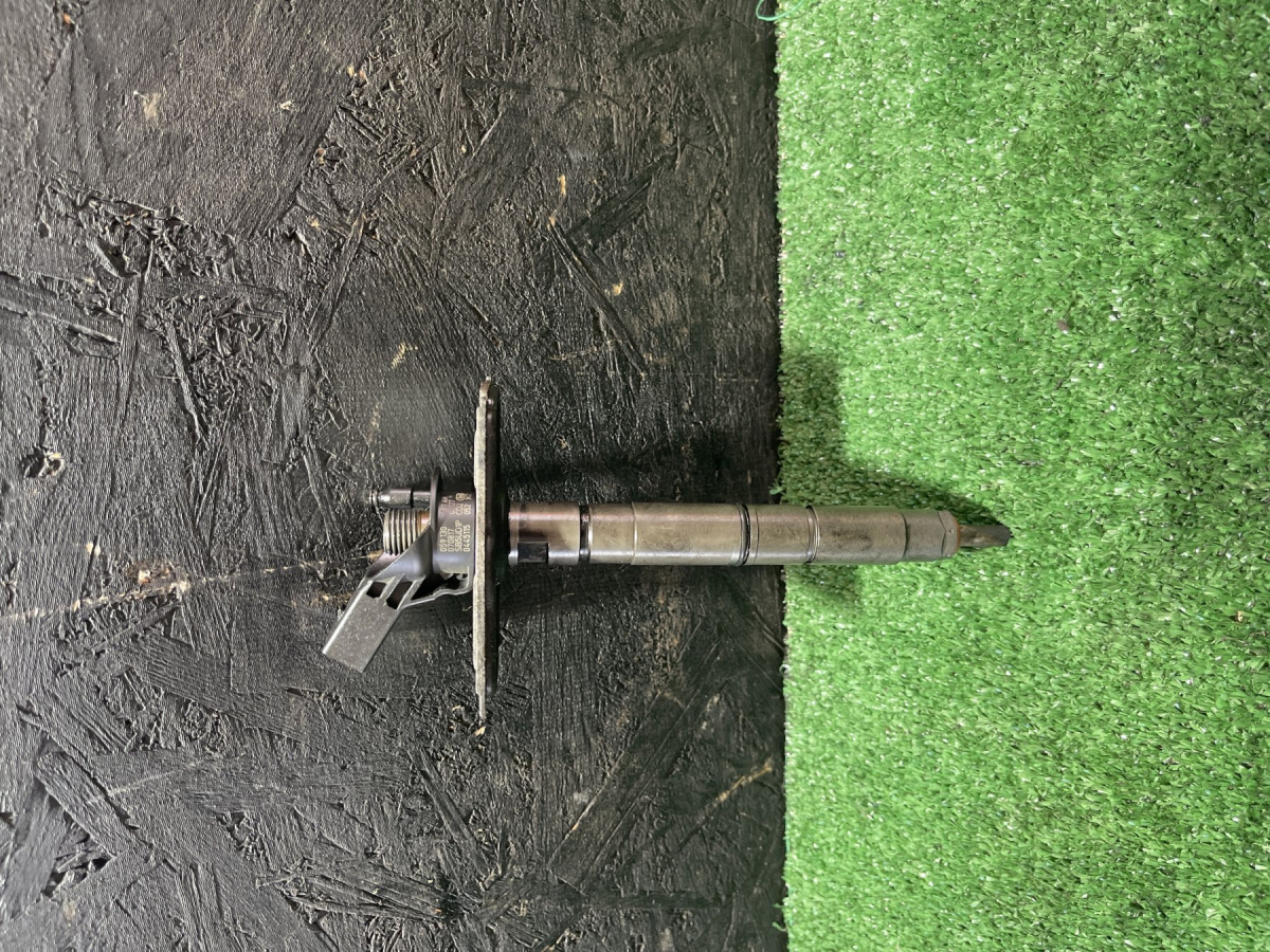 Форсунка Volkswagen Touareg I (2002-2010) 059130277AH