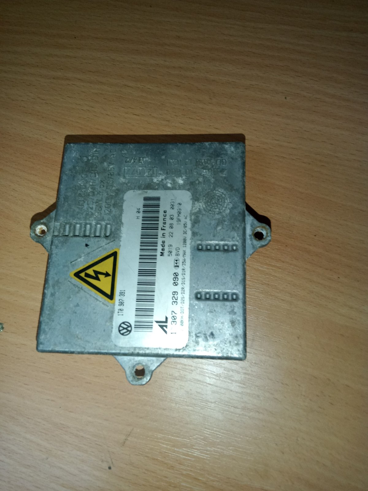 блок розпалювання, ксенон Volkswagen Touran I (2003-2010) 1T0907391