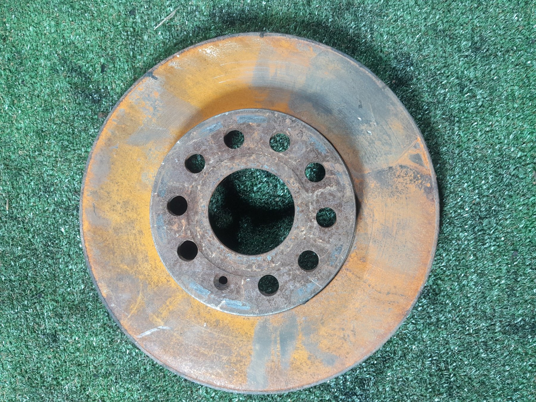 Диск гальм правий Volkswagen Touran I (2003-2010) 1K0615601AC