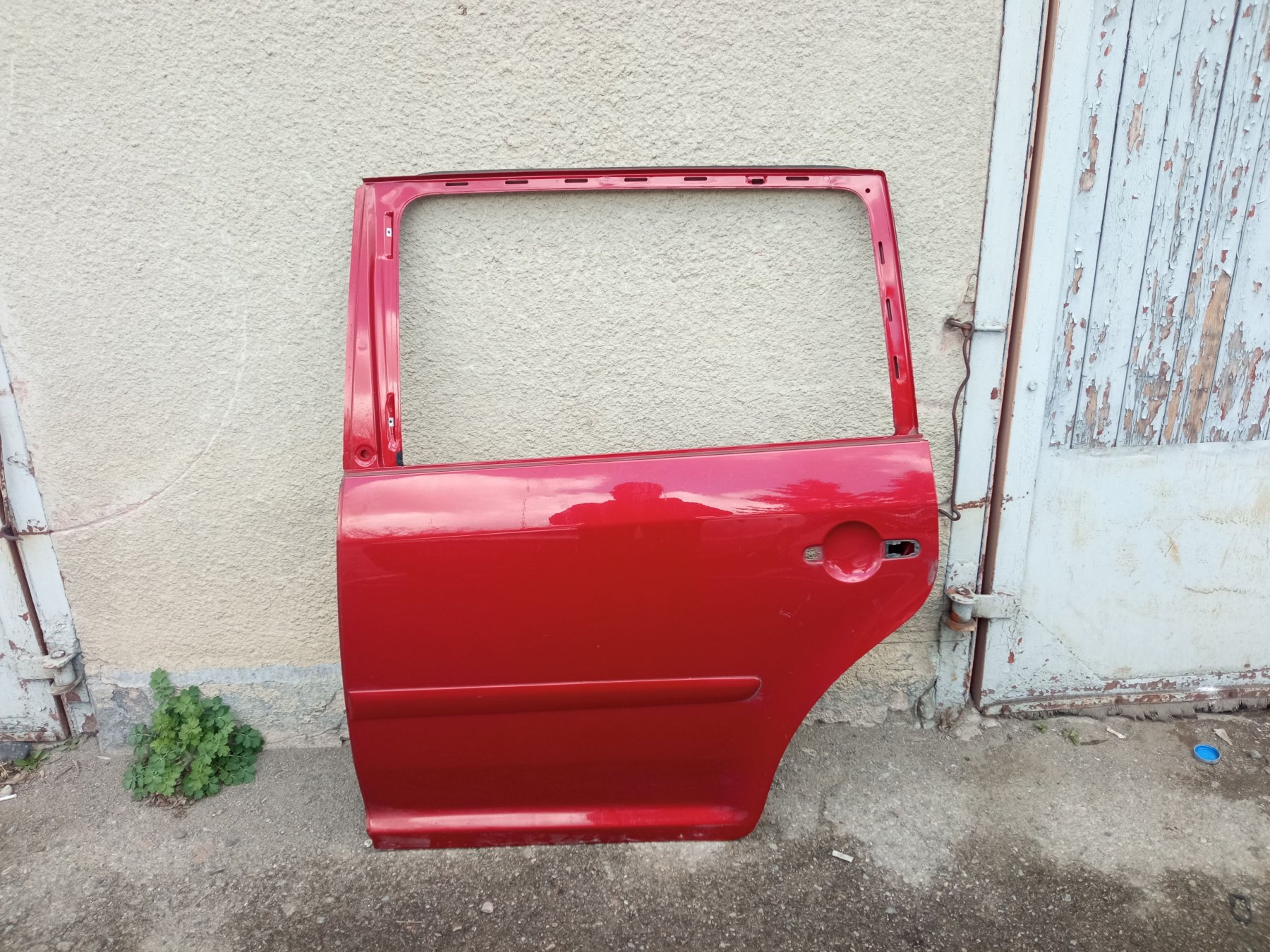 двері задні; двері задні, ліві; двері пасажирськи задні ліві Volkswagen Touran I (2003-2010) 1T0833055R