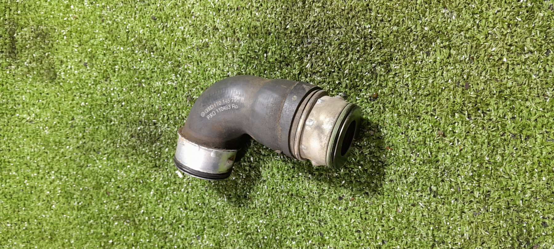 false Volkswagen Touran I (2003-2010) 1T0145790B