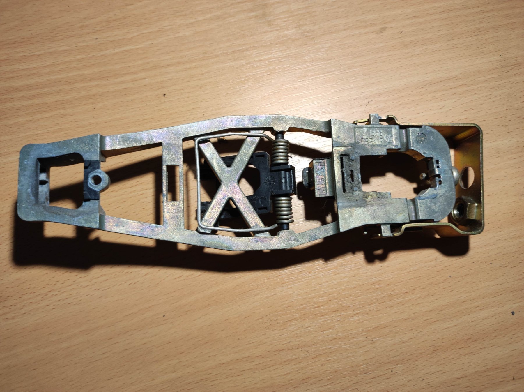 Офіційний vag 1t0837885b опорний елемент Volkswagen Touran I (2003-2010) 1T0837885B