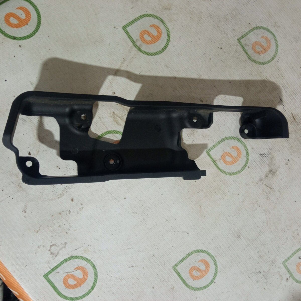 Ручка в зборі Volkswagen Touran I (2003-2010) 1T0837197A