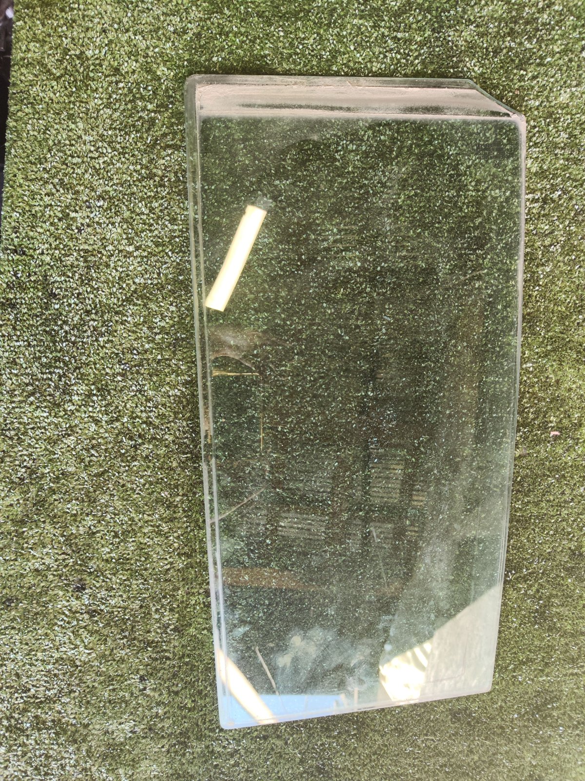 Скло дверне заднє праве не рухоме Volkswagen Touran I (2003-2010) 1T0845216D