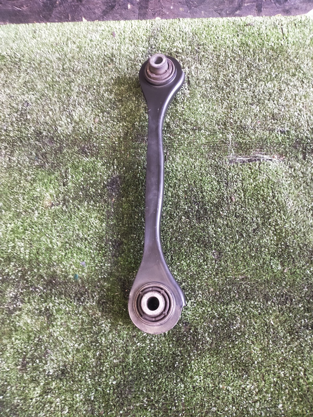 Тяга поперечна задня права Volkswagen Touran I Рестайл (2010-2015) 1K0501529H